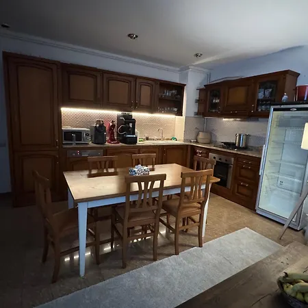 Apar Apartment *